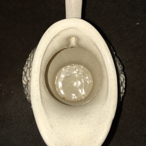 Pitcher and basin just in time for Thanksgiving - Picture 11 of 16